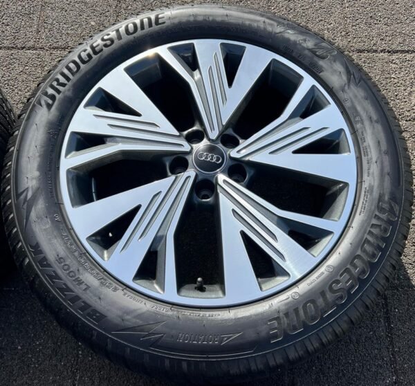 4 ORIGINAL 19" ALU WINTERRÄDER AUDI Q4 E-TRON 2024 #265T
