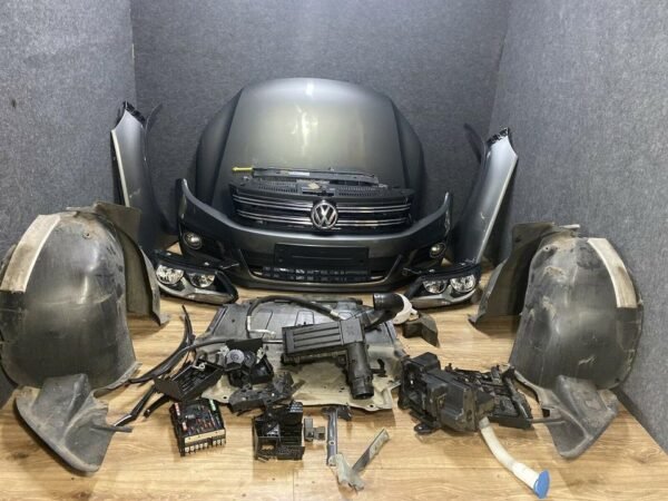 Audi A5 8T LX7W Frontpaket Motorhaube Stoßstange Scheinwerfer