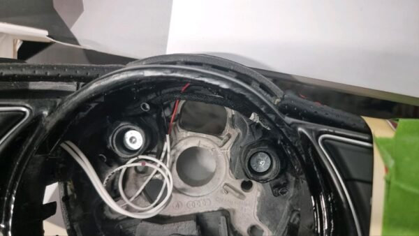 Audi RS3 8V Forged Carbon Lenkrad m Spange Paddles Taster Airbag