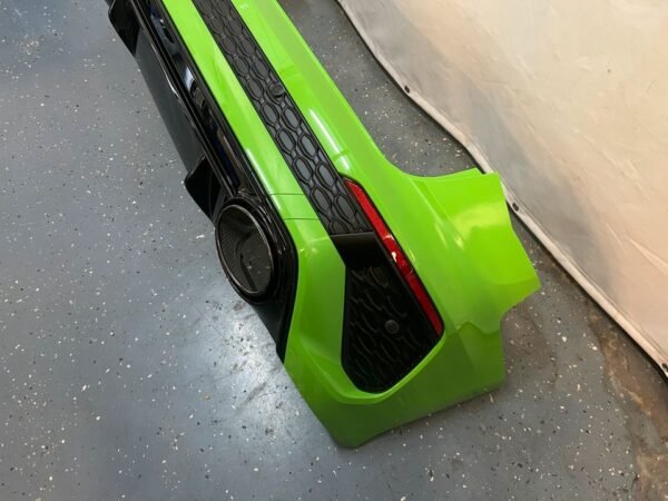 Audi RS3 8Y4 Stoßstange Sportback 6 PDC Kyakami Grün 4378