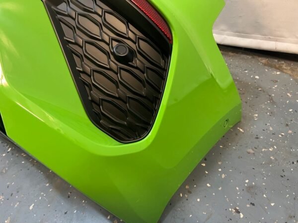 Audi RS3 8Y4 Stoßstange Sportback 6 PDC Kyakami Grün 4378