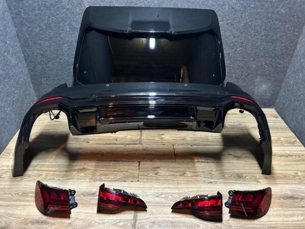 Audi RS4 B9 2021- Heckklappe Rückleuchte Stoßstange