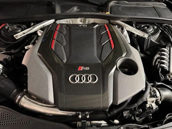 Audi RS5 Armaturenbrett Dashboard schwarz mit Head-Up Display