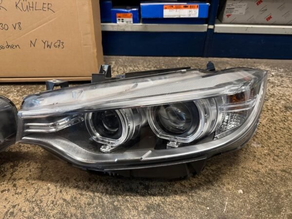 BMW 4er M4 Original Xenon Scheinwerfer links + rechts