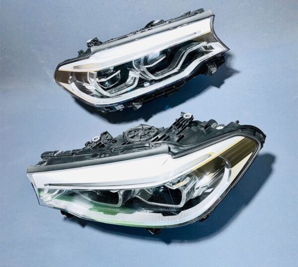 BMW 5 Series / M5 (G30 / G31 / F90) Adaptive LED Headlights - BMW OEM Parts