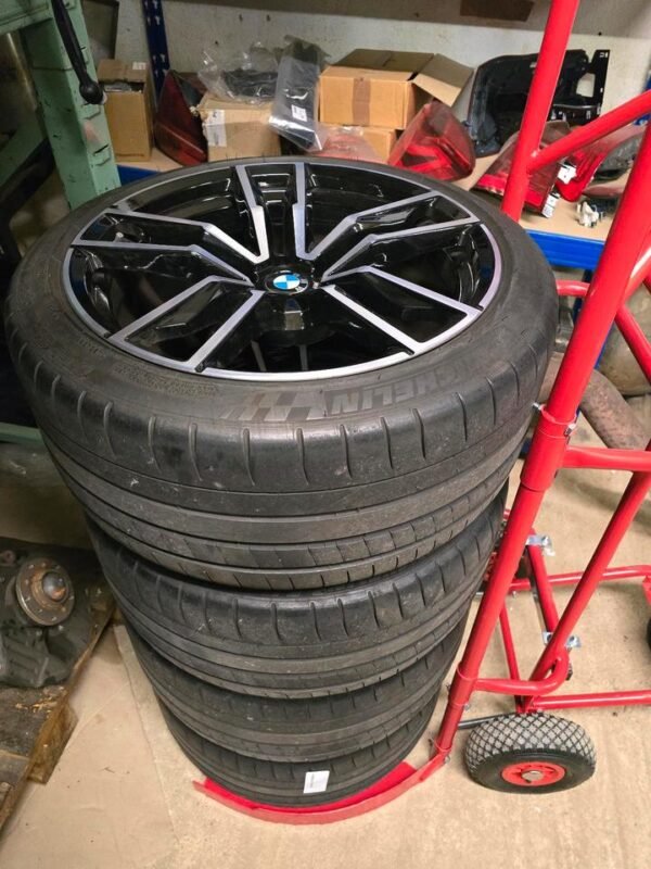 BMW 5er i5 G60 G61 M935 Alufelgen Radsatz 935 Sommer M PAKET Neu