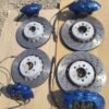 BMW M2 F87 M3 F80 M4 F82 Bremsen Bremsscheiben Klötze Sättel SET