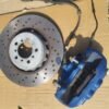 BMW M2 F87 M3 F80 M4 F82 Bremsen Bremsscheiben Klötze Sättel SET