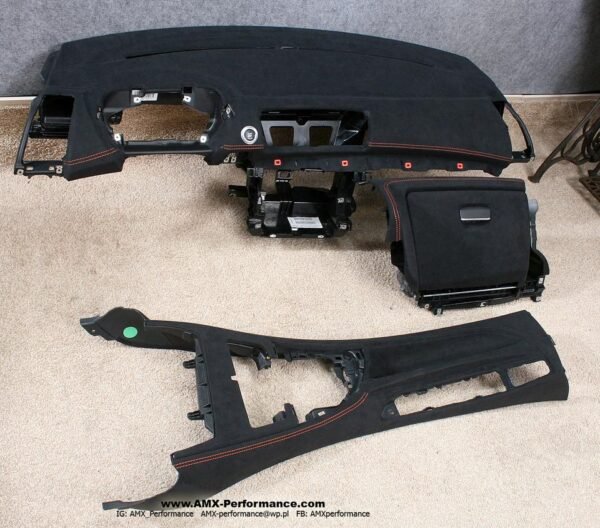 BMW M3 e92 Armaturenbrett - Leder o.Alcantara - neubezogen