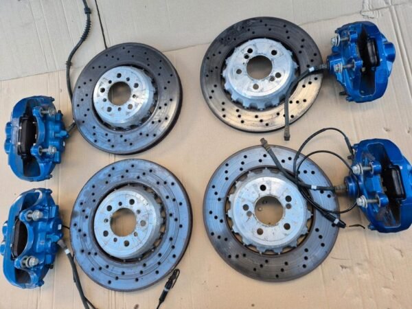 BMW M3 F80 M4 F82 Bremsen Bremsscheiben Bremssättel Bremsklötze