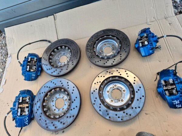 BMW M3 F80 M4 F82 Bremsen Bremsscheiben Bremssättel Bremsklötze