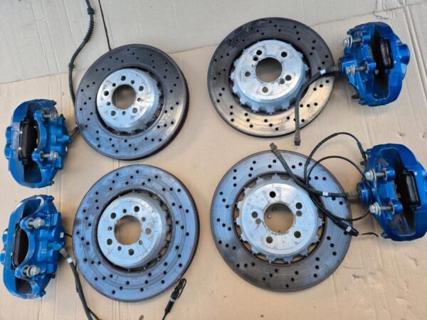 BMW M3 F80 M4 F82 Bremsen Bremsscheiben Bremssättel Bremsklötze