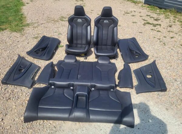 BMW M4 F82 Sitze Innenausstattung Türverkleidung Leder Merino SET