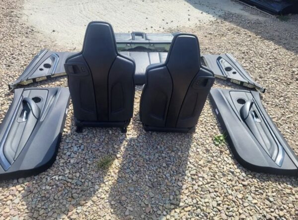 BMW M4 F82 Sitze Innenausstattung Türverkleidung Leder Merino SET