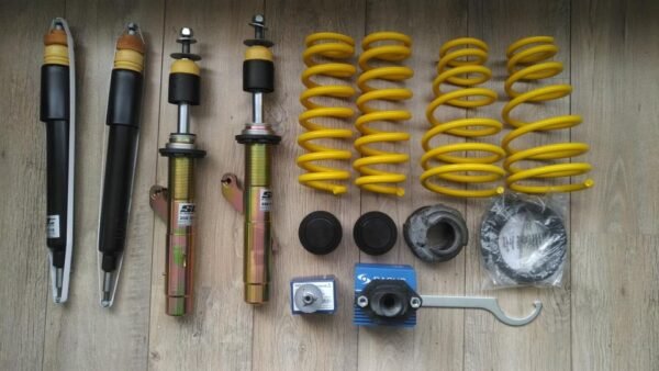 ST X suspension Gewindefahrwerk BMW 1-series E87, E81, E82 (NEU)