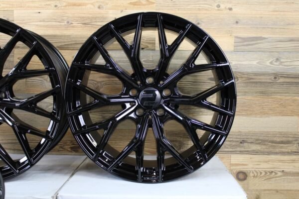 WH37 20 Zoll Kompletträder Sommerräder für BMW 3er 4er 5er 6er X1 iX1 X2 X3 X4 i4 i5 iX2 F30 F31 G20 G21 F34 F32 F33 F36 G22 G23 G26 F10 G30 F12 F13 F06 X1 e84 GT F25 F26 G01...