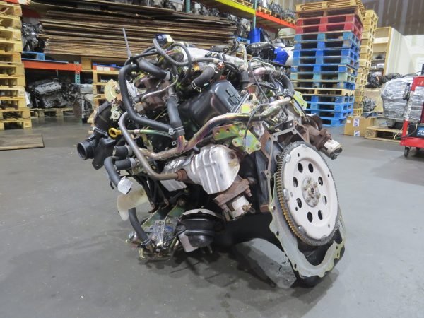 JDM 1999-2004 Nissan Xterra 3.3L JDM VG33 Engine
