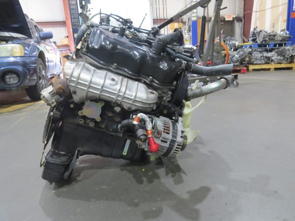 JDM 1999-2004 Nissan Xterra 3.3L JDM VG33 Engine